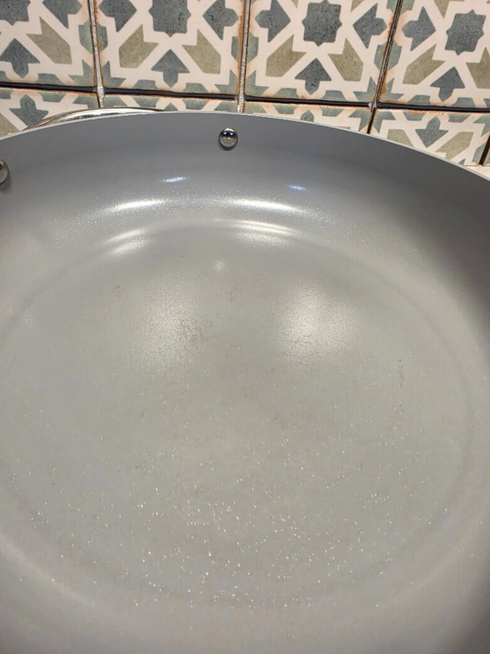 Caraway 12" Ceramic Fry Pan with Lid - EUC - Picture 6 of 12